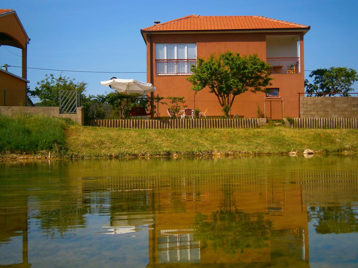 Apartman Boki Trebinje Zewnętrze zdjęcie